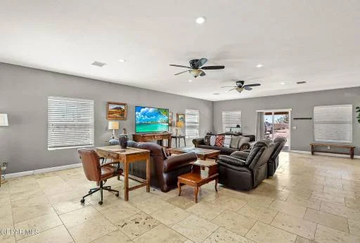 14433 Loving Lane 16