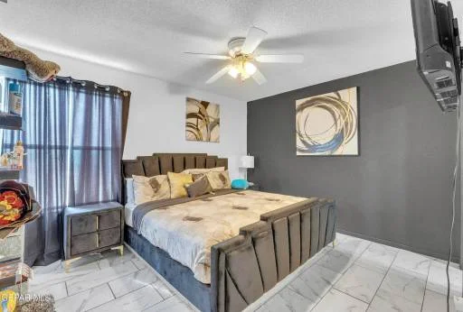 1449 MISSY YVETTE Drive 23