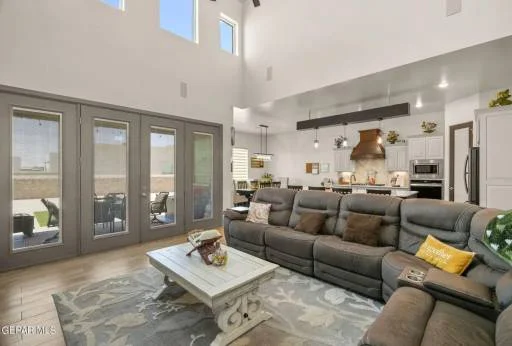 14524 TIERRA CAMPEON Avenue 18