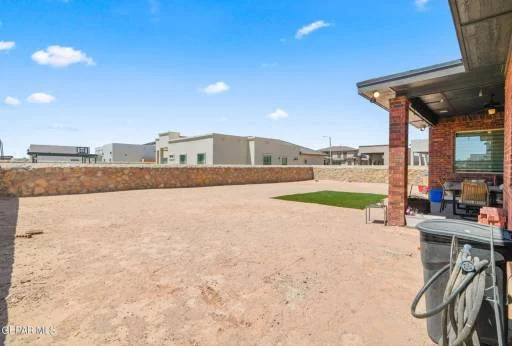 14524 TIERRA CAMPEON Avenue 40