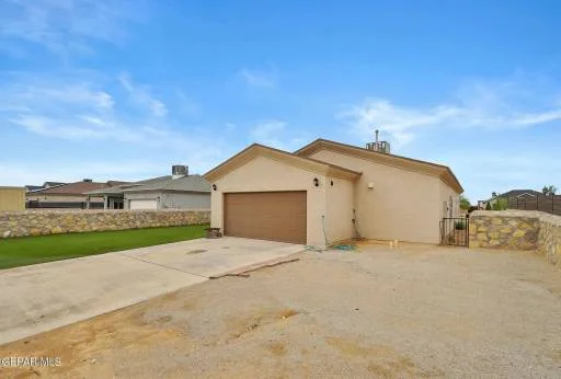 14536 CHARLES FOSTER Avenue 20