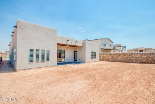 14621 Tierra Cali Court 33