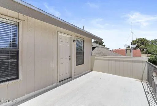1470 GENE TORRES Drive 12