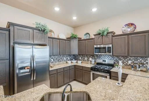 14716 JOHN MCNEELY Avenue 14