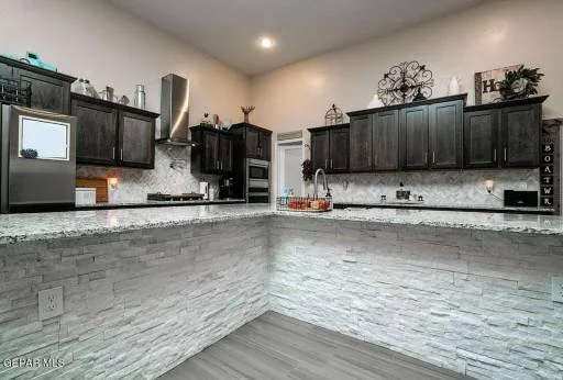 14729 Tierra Betancourt Place 19