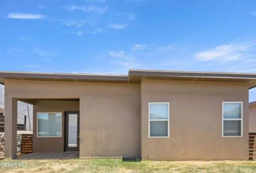14740 David Latin Ave 8