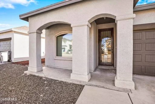 14836 TIERRA ESCAPE Avenue 12