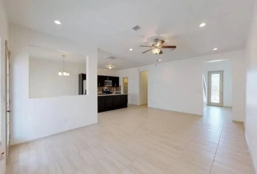 14836 WILLIAM MESHEL Drive 6