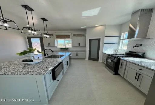 14911 Hinojos Avenue 10