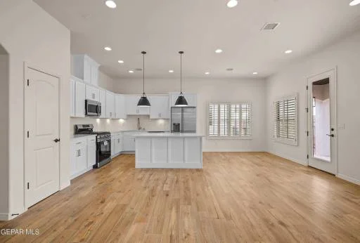 14941 Concept Court 13