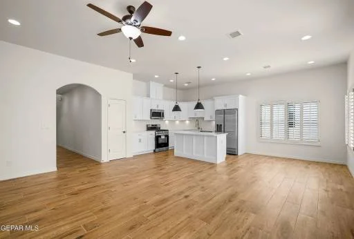 14941 Concept Court 15