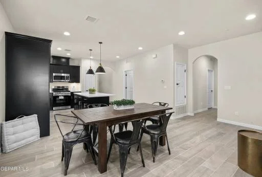 14945 Concept Court 16