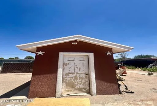 14960 MCCRACKEN Drive 37