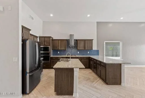 15060 Composition Avenue 15