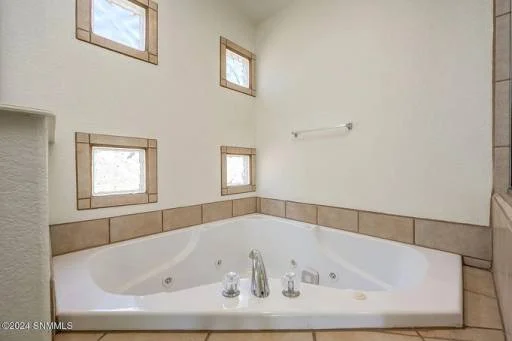 1818 Bentley Drive 5