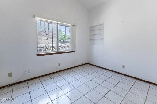 2204 ROBERT WYNN Street 2