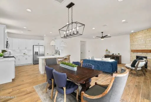 221 Playa Vista Street 9