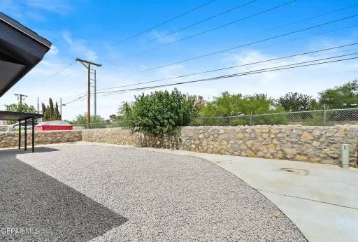 2216 Lee Elder Drive 18