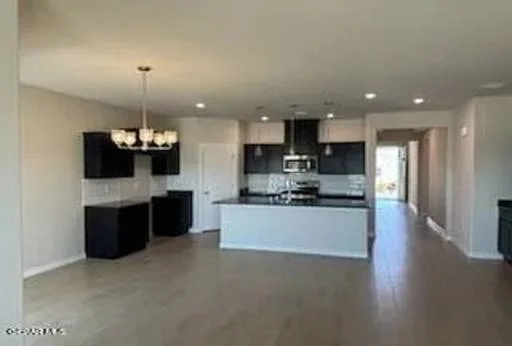 2233 SMALL MOUNTAIN Place 10