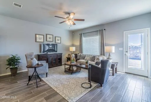 2236 SMALL MOUNTAIN Place 11