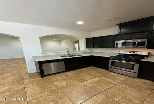 2249 AMBER POINT Place 8
