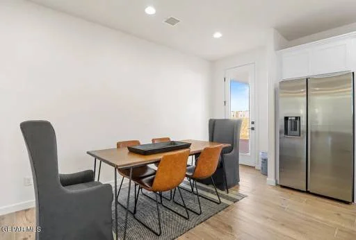 225 Playa Vista Street 9