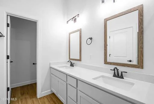 232 emerald rock Place 1