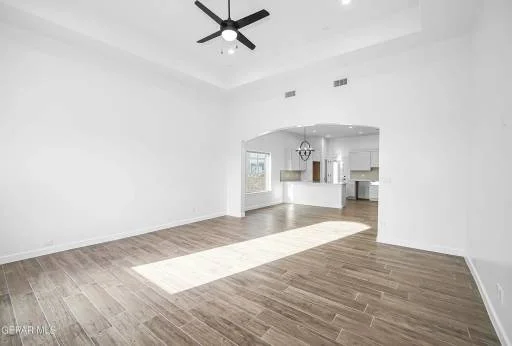 232 emerald rock Place 16