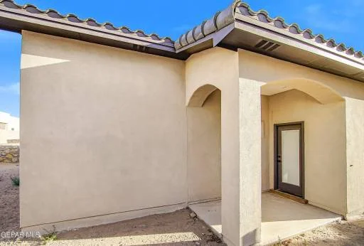 232 emerald rock Place 3