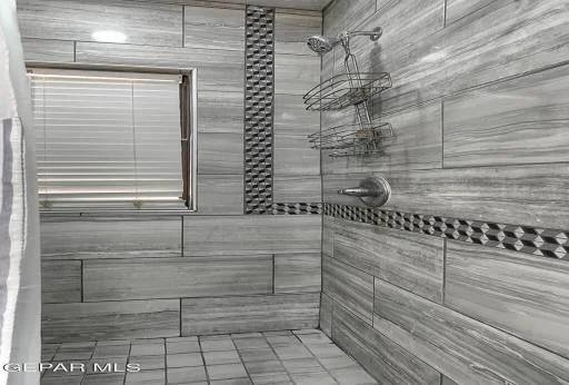 232 McKinney Street 10