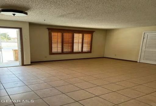 2321 FRANK BEARD Drive 16