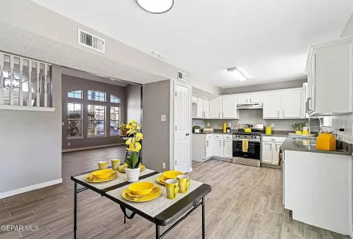 2401 Phillis Wheatley Way 8