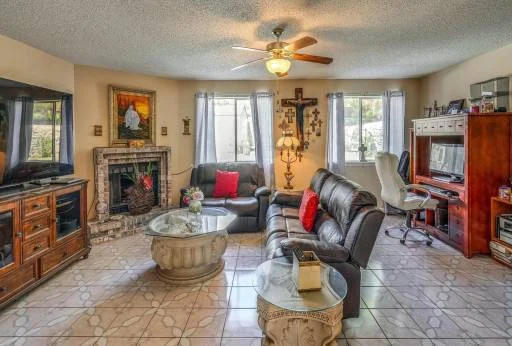2429 Juliette Low Drive 12