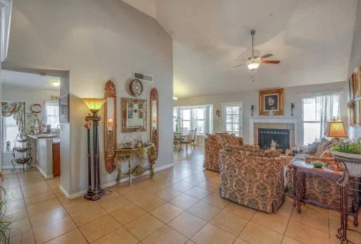 2429 Juliette Low Drive 20