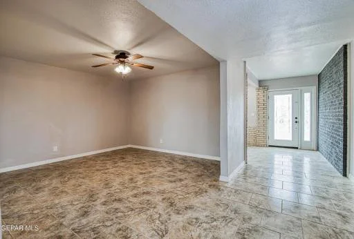 2601 ED FURGOL Court 13