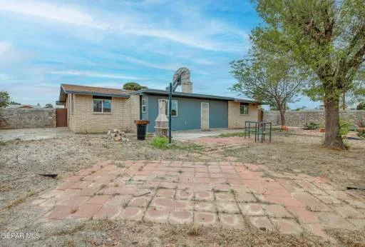 2601 ED FURGOL Court 27
