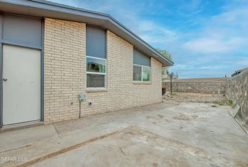 2601 ED FURGOL Court 28