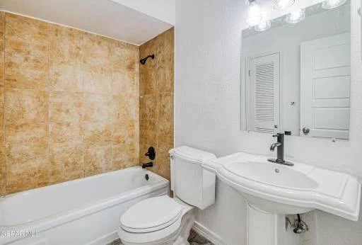 2601 ED FURGOL Court 7