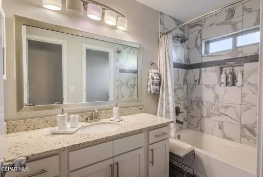 261 Emerald Sun Drive 2
