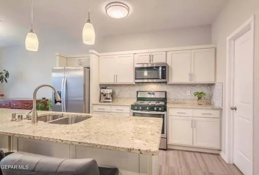 261 Emerald Sun Drive 10