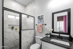 Cover Home