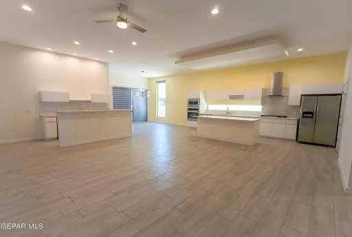 2849 SAMMY CERVANTES Street 17
