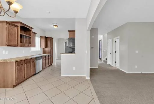 2885 MAGIC ROCK Drive 12
