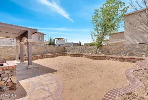 2885 MAGIC ROCK Drive 34
