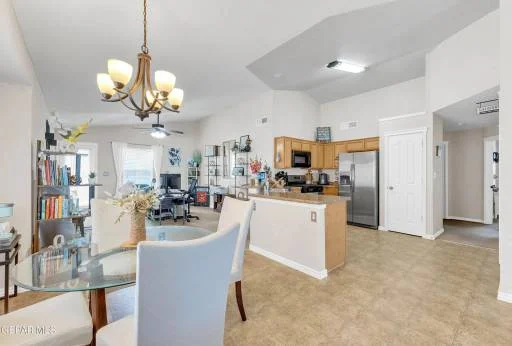 2924 PINO BLANCO Place 8