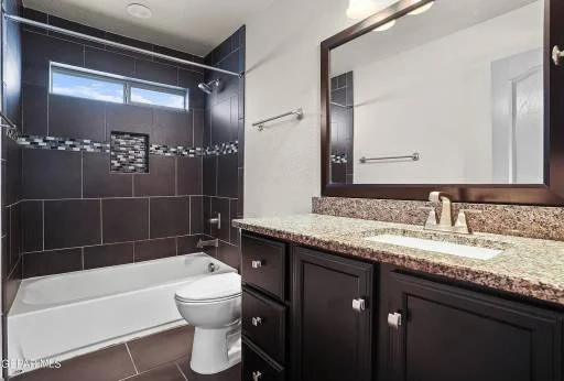 304 S S Halstead Drive 3