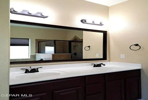 3041 Lookout Point Drive 21