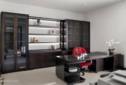 Cover Home