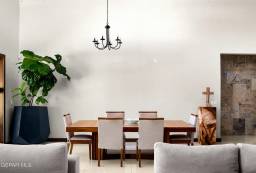 Cover Home