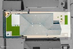 Cover Home